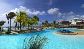 Chambre 3 étoiles Piscine et plage privé au Manganao